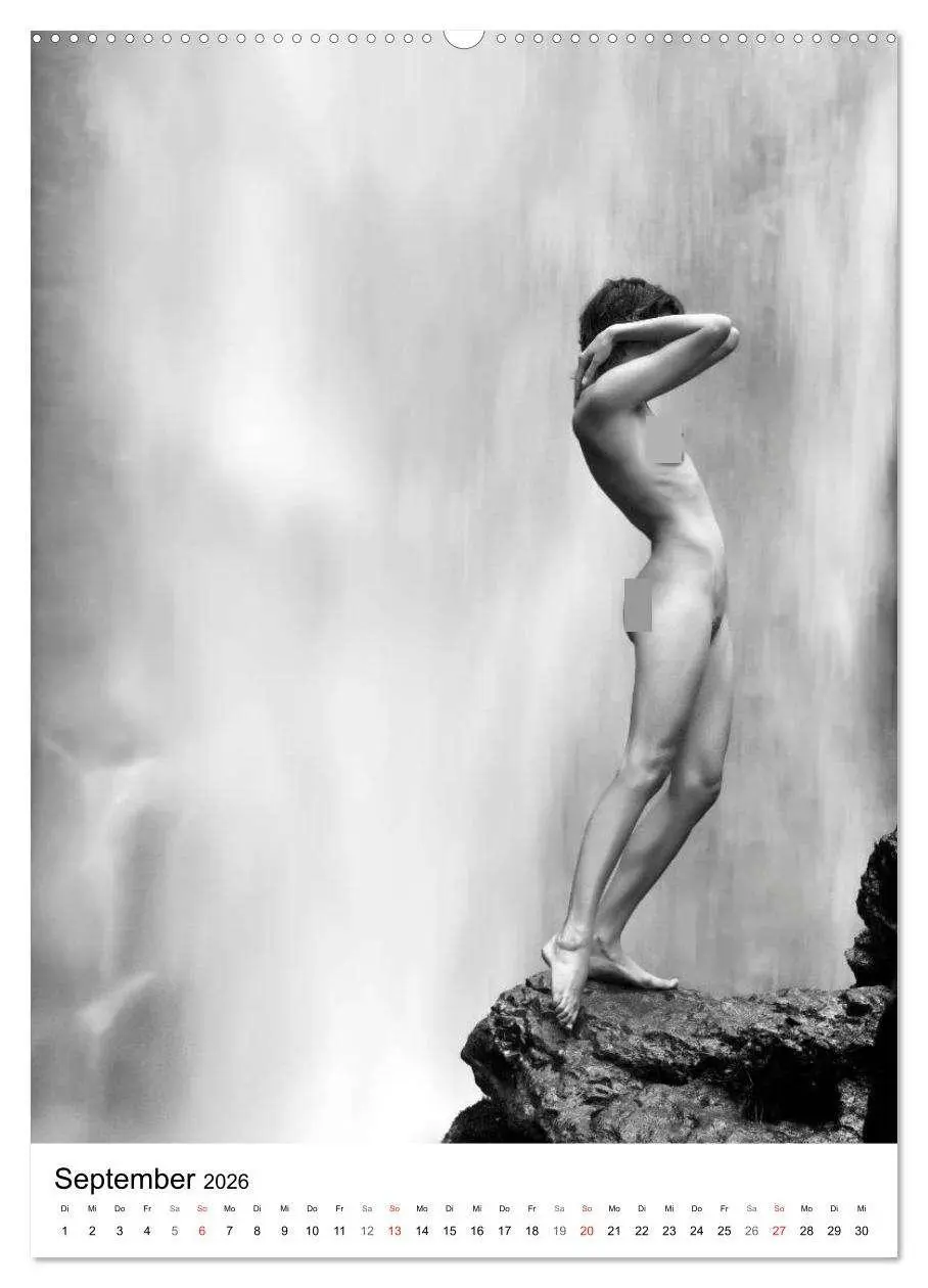 Bild: 9783516431285 | Akt am Wasserfall (Wandkalender 2026 DIN A2 hoch), CALVENDO...