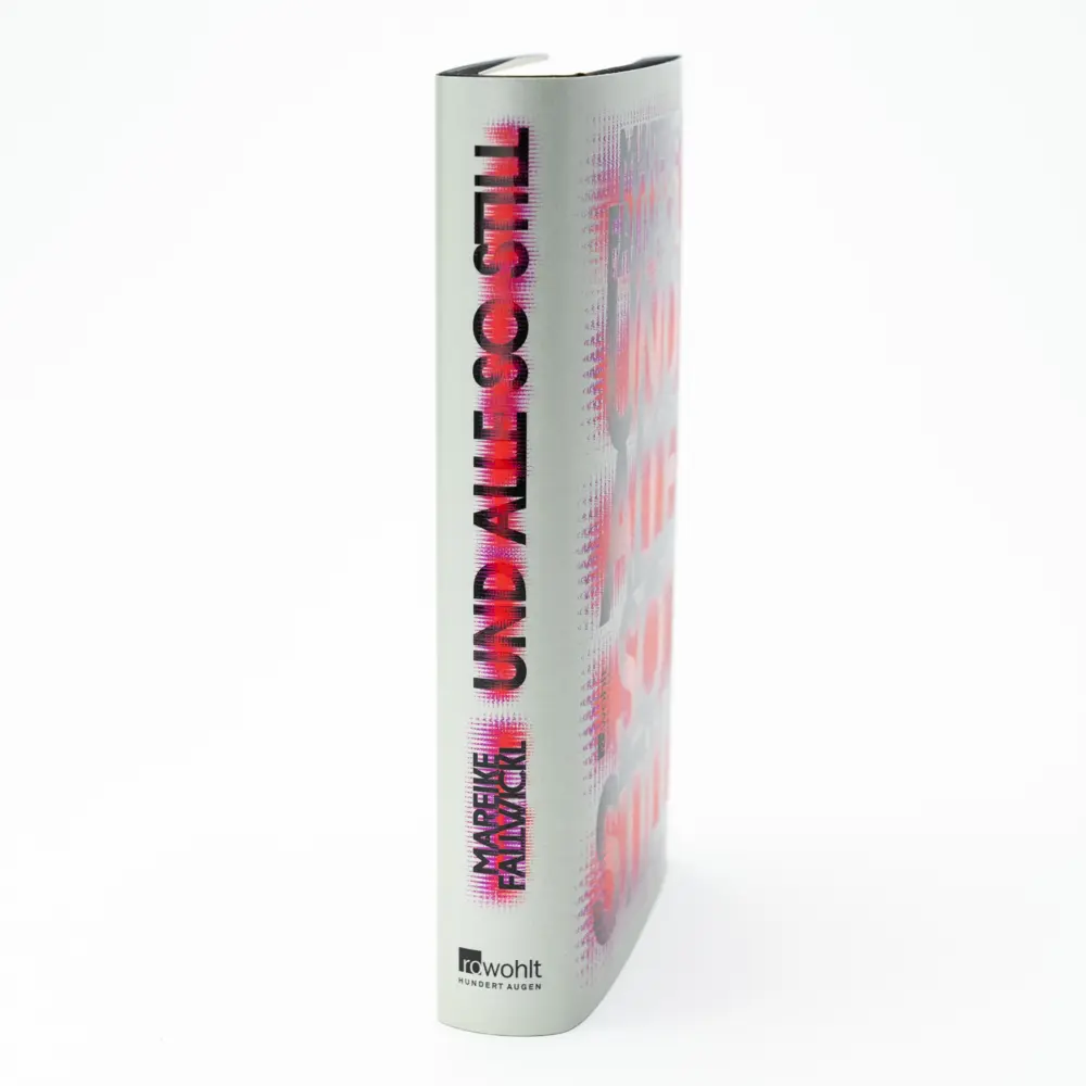 Rückseite: 9783498002985 | Und alle so still | Mareike Fallwickl | Buch | 368 S. | Deutsch | 2024