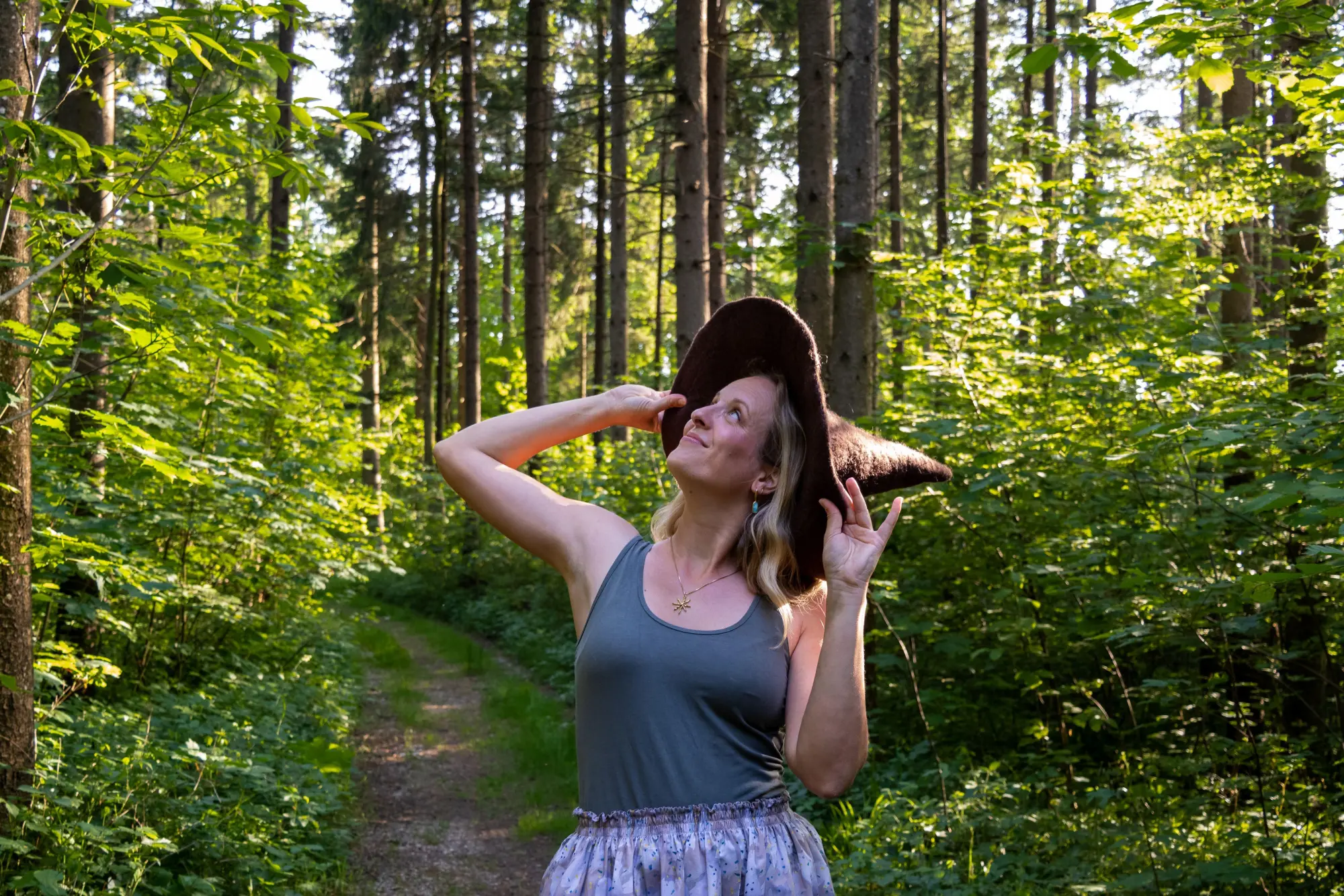 Autor: 9783745933185 | Zaubernuss und Waldmagie - Naturmomente für deine Seele | Strassmair