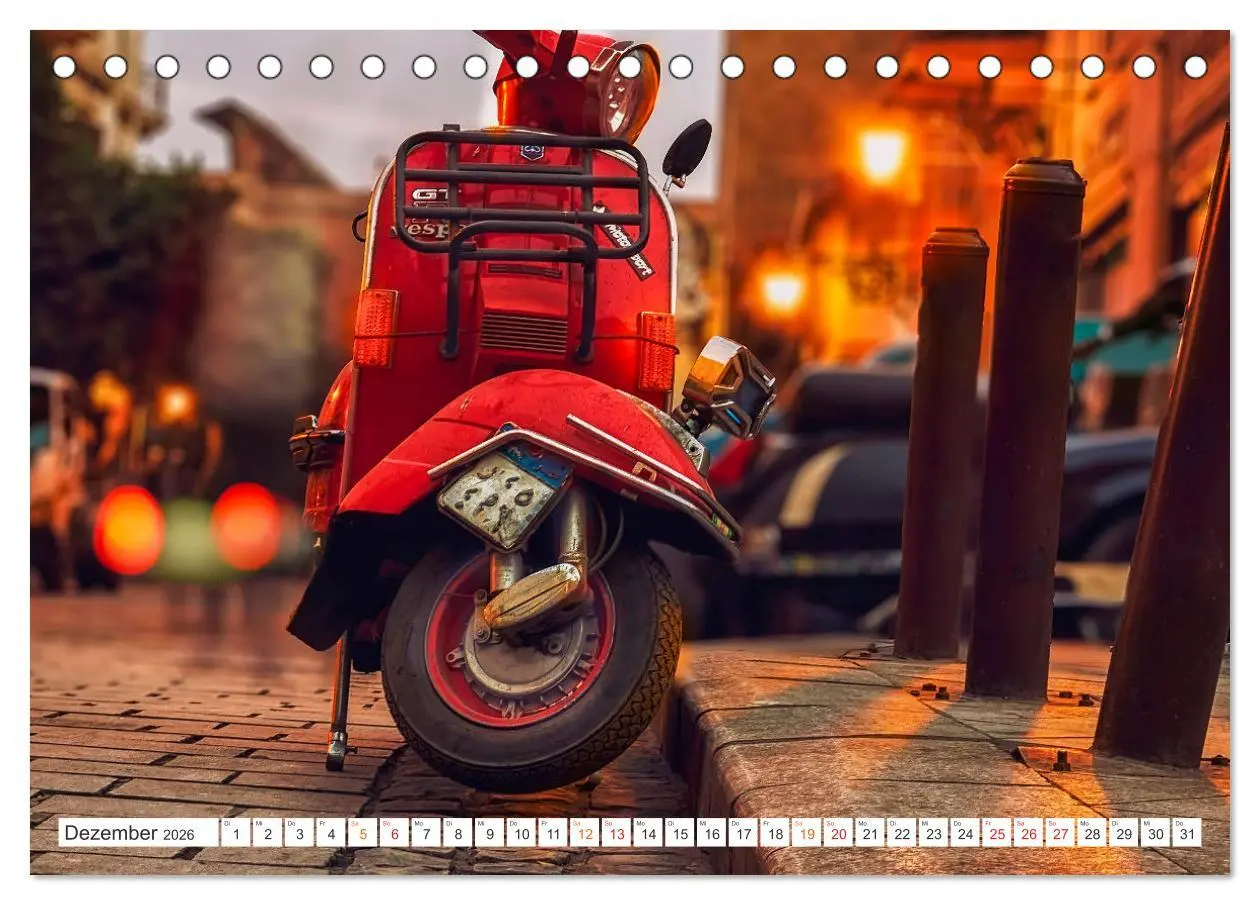 Bild: 9783457554685 | Kult Roller - Vesparade (Tischkalender 2026 DIN A5 quer), CALVENDO...