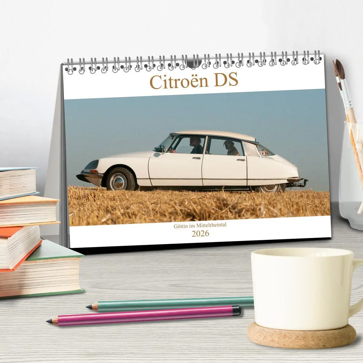 Bild: 9783457764985 | Citroën DS Göttin im Mittelrheintal (Tischkalender 2026 DIN A5...