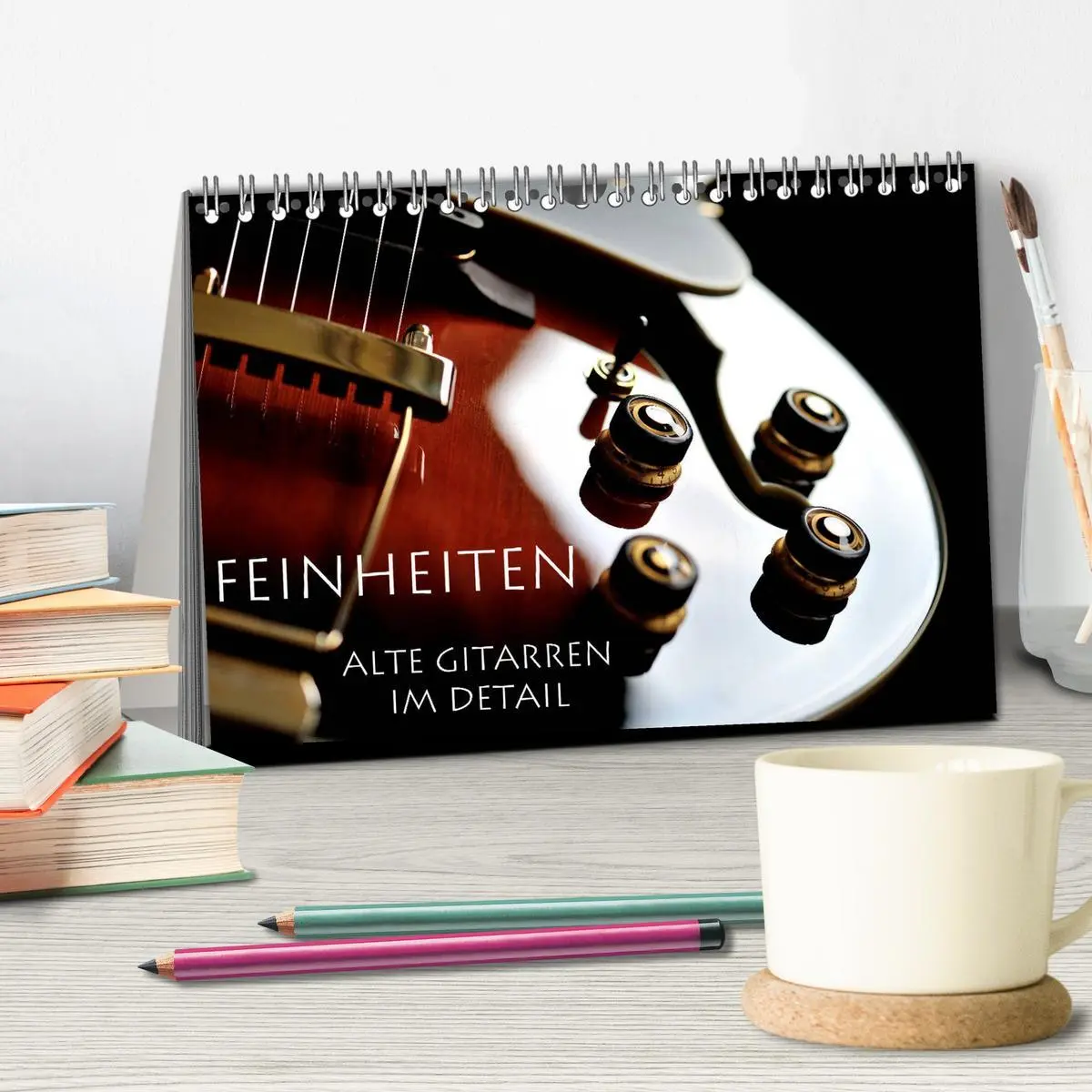 Bild: 9783457895085 | Feinheiten - Alte Gitarren im Detail (Tischkalender 2026 DIN A5...