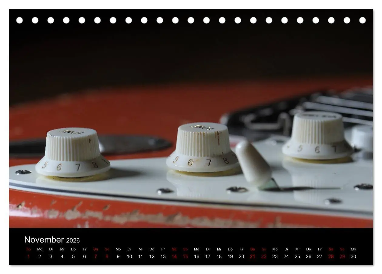 Bild: 9783457895085 | Feinheiten - Alte Gitarren im Detail (Tischkalender 2026 DIN A5...