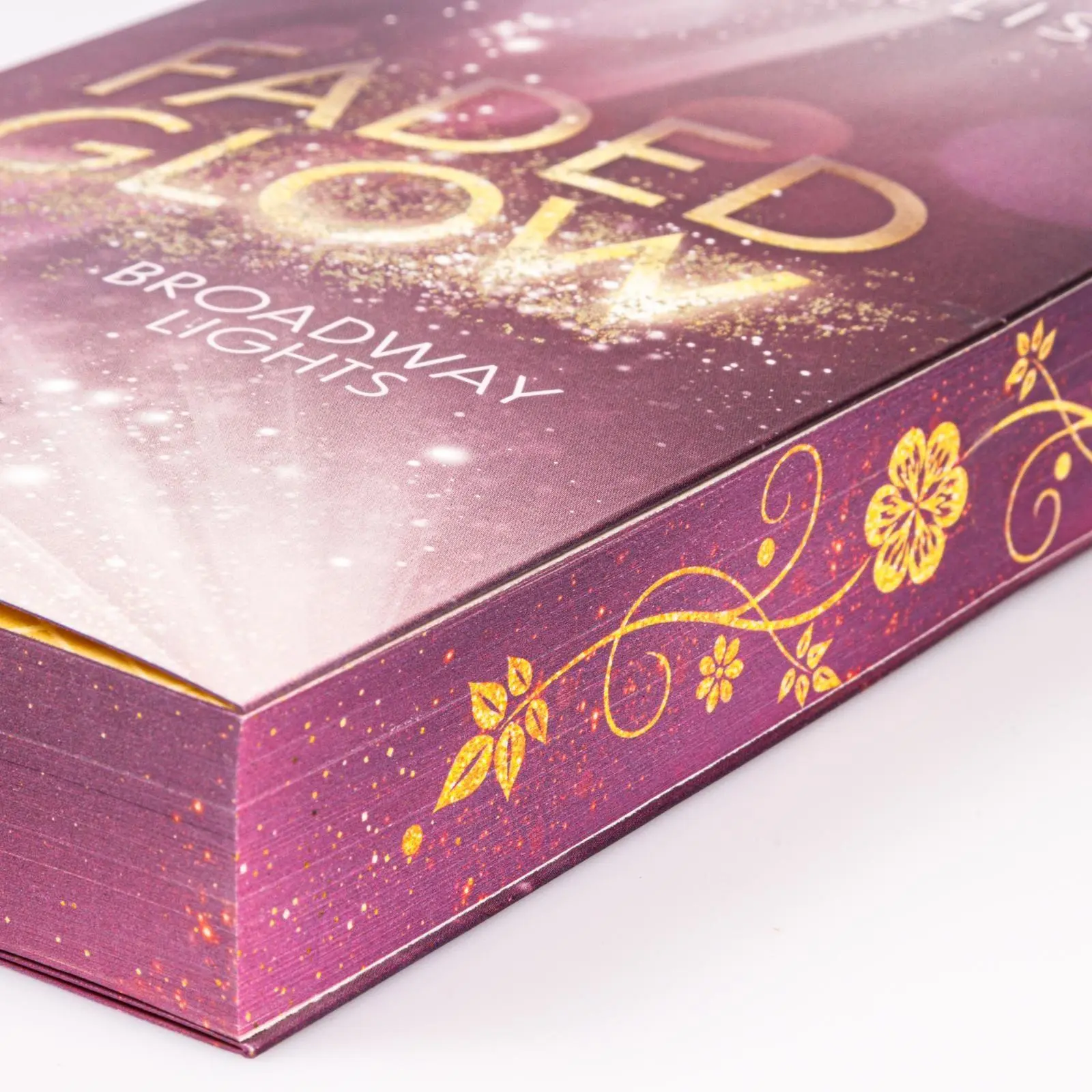 Bild: 9783551585585 | Broadway Lights 2: Faded Glow | Elle Ellis | Taschenbuch | 416 S.