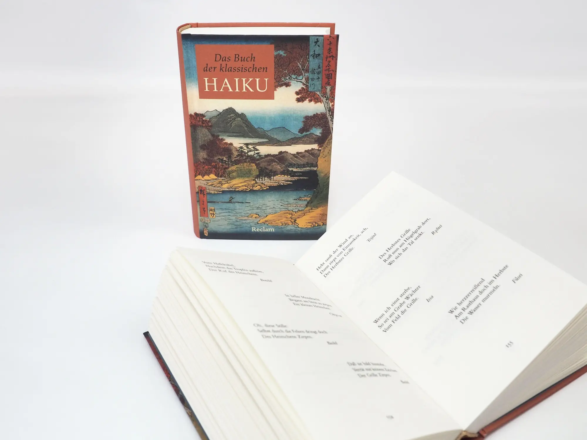 Bild: 9783150115985 | Das Buch der klassischen Haiku. Japanische Dreizeiler | Jan Ulenbrook