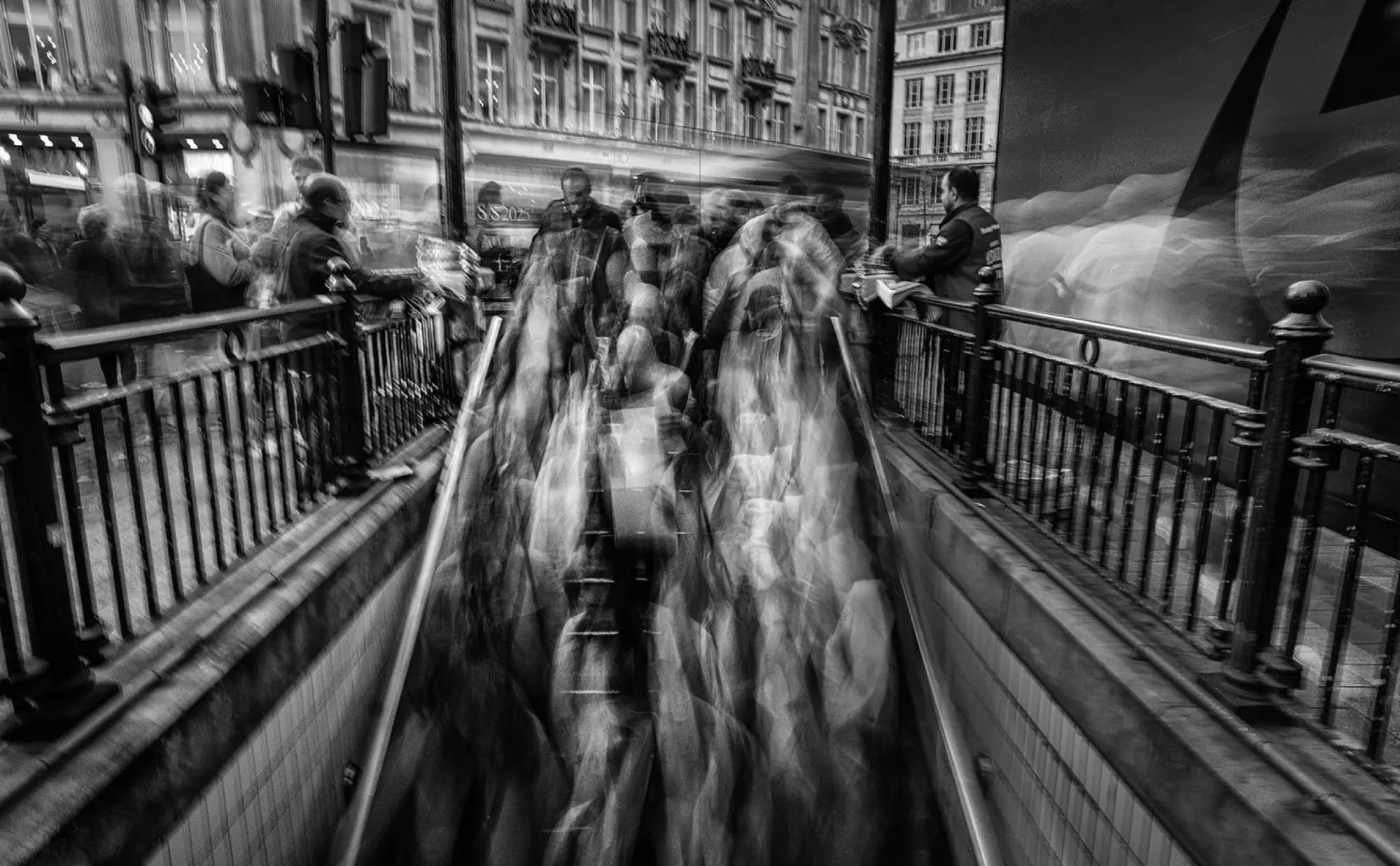 Bild: 9783961717385 | London in Frames | teneues | Buch | 224 S. | Englisch | 2026