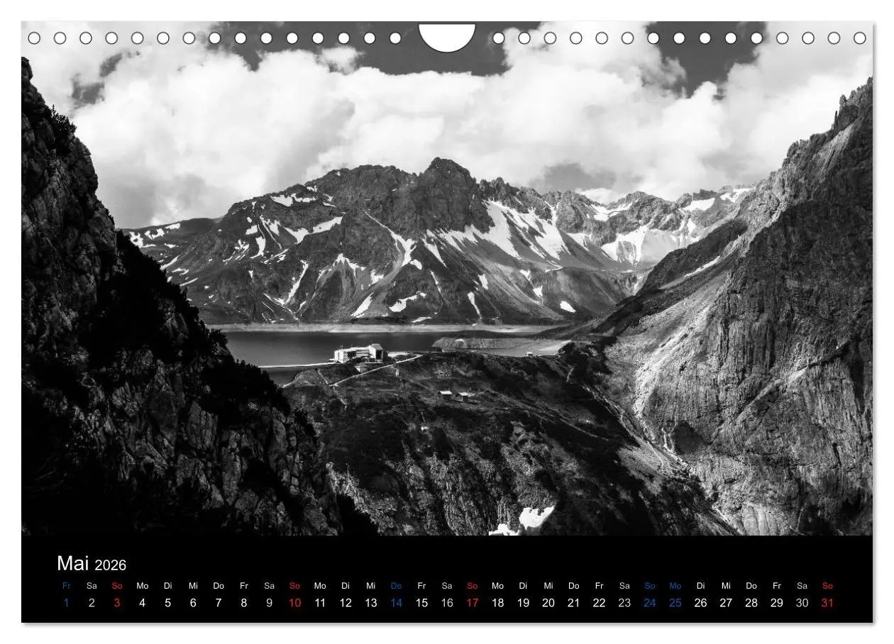 Bild: 9783516098785 | BERGE IN SCHWARZ WEISS (Wandkalender 2026 DIN A4 quer), CALVENDO...