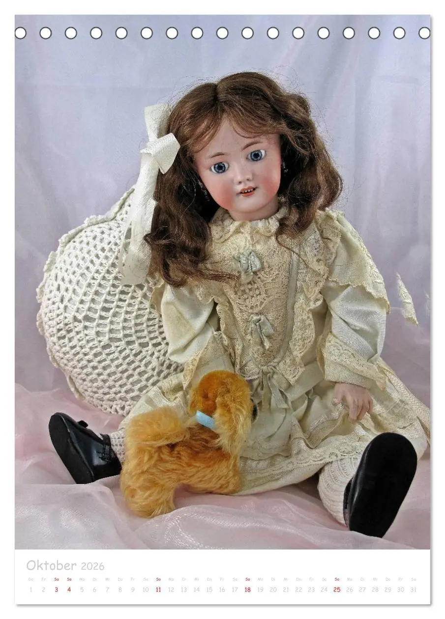 Bild: 9783516450286 | antike Puppen 2026 (Tischkalender 2026 DIN A5 hoch), CALVENDO...