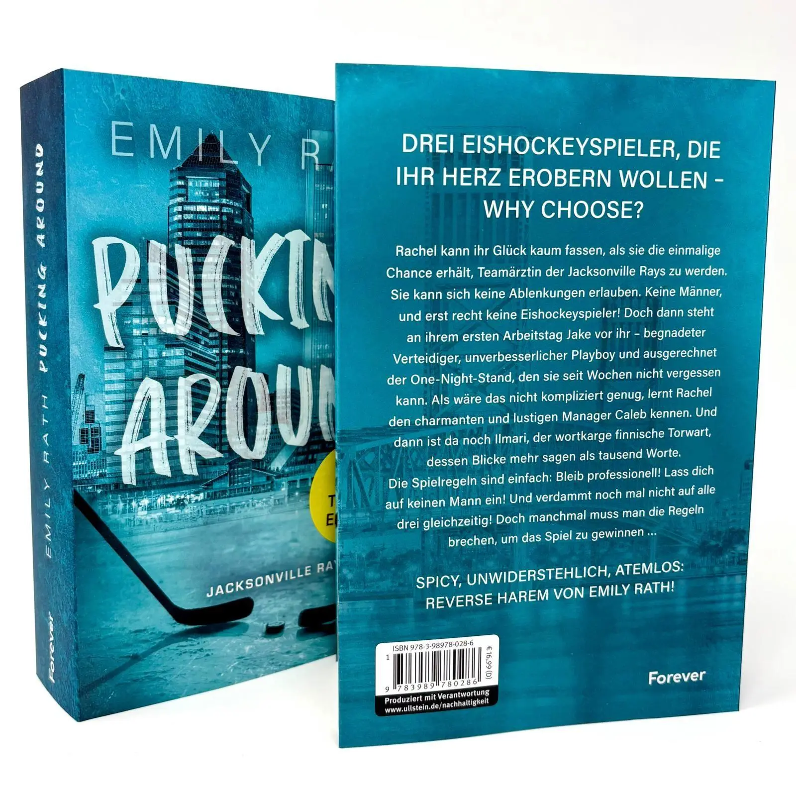 Bild: 9783989780286 | Pucking Around | Emily Rath | Taschenbuch | 736 S. | Deutsch | 2025
