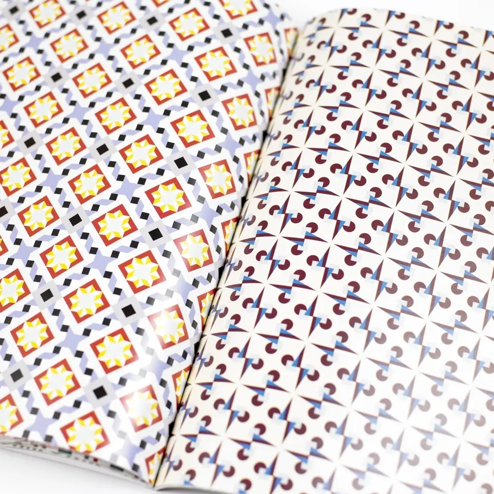 Bild: 9789460090486 | Barcelona | Gift Wrapping Paper Book | Pepin van Roojen | Deutsch
