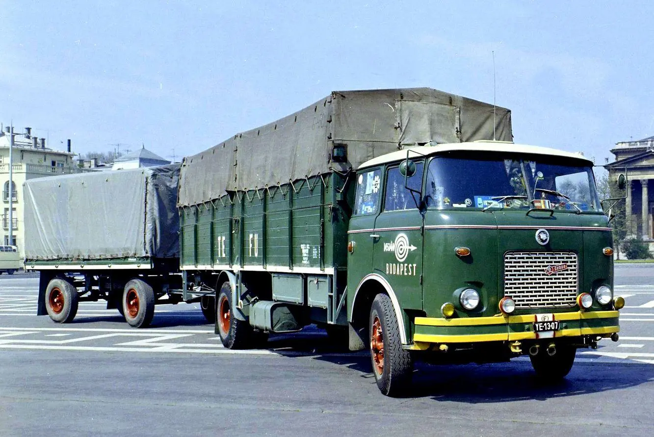 Bild: 9783751611886 | Tschechische Lastwagen 1950 bis 1990 | Skoda-LIAZ, Tatra &amp; Co. | Buch