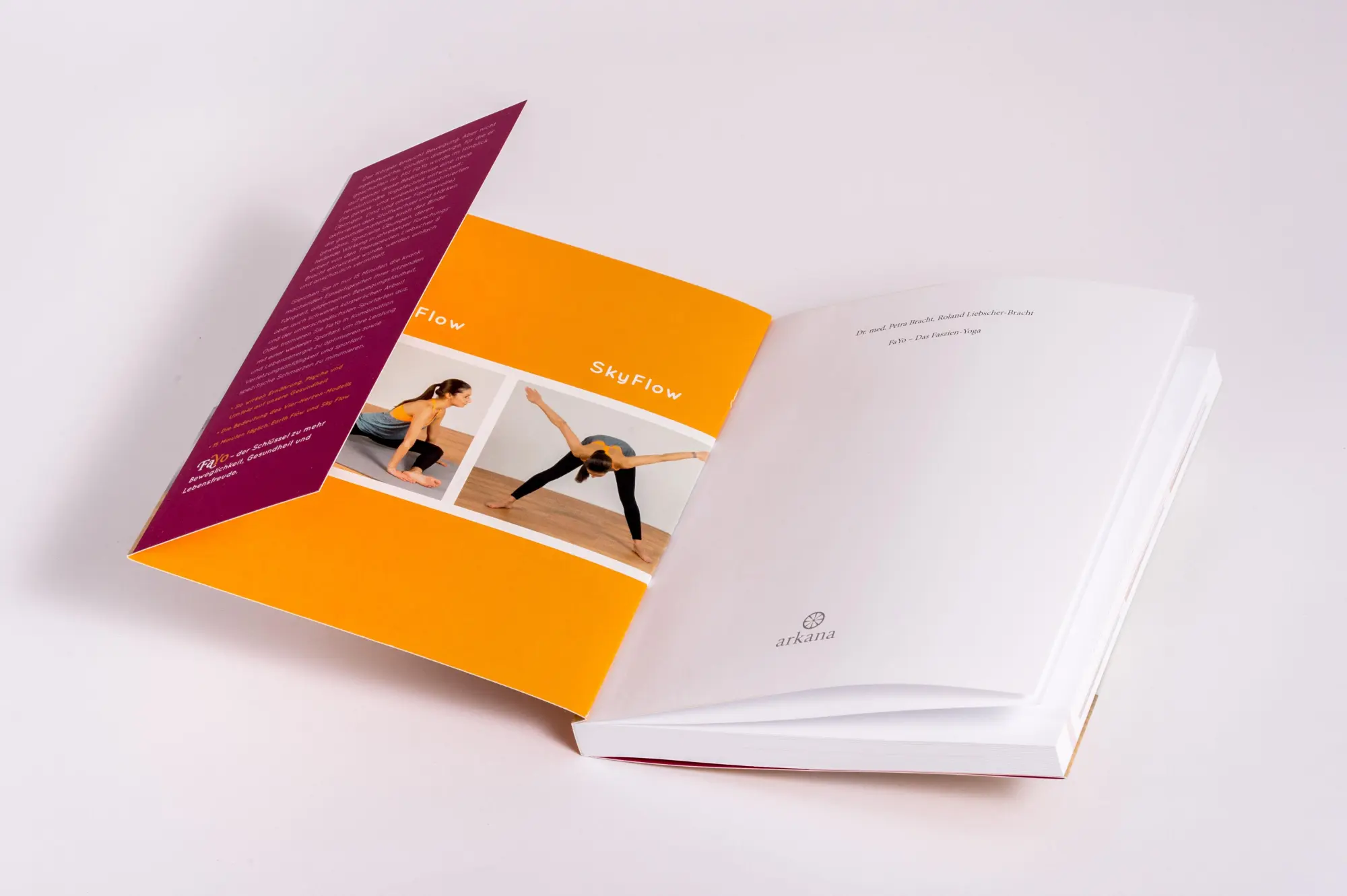 Bild: 9783442341986 | FaYo Das Faszien-Yoga | Petra Bracht (u. a.) | Taschenbuch | 256 S.