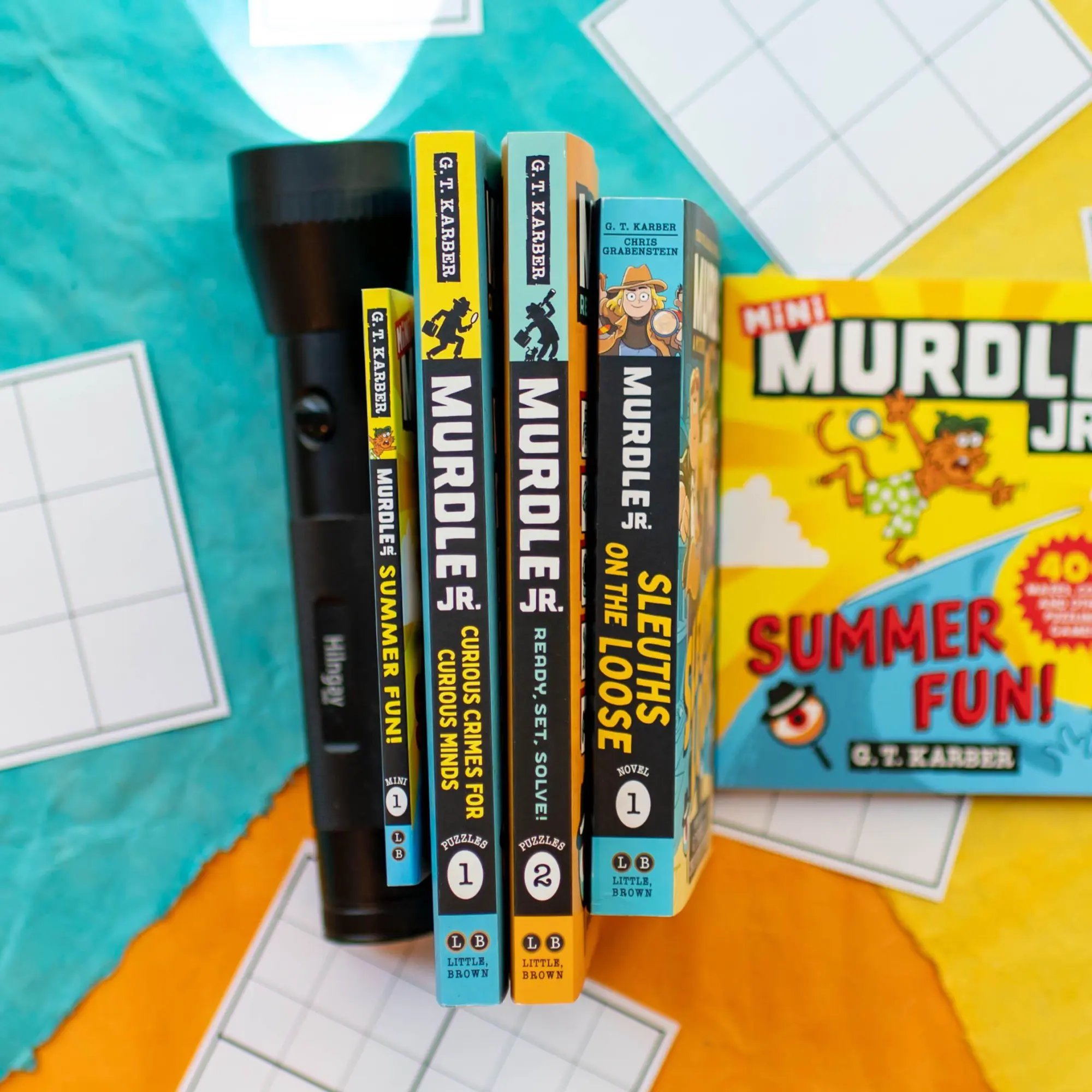 Bild: 9780316602686 | Murdle Jr.: Summer Fun! | 40+ Mazes, Codes, and Other Puzzling Games