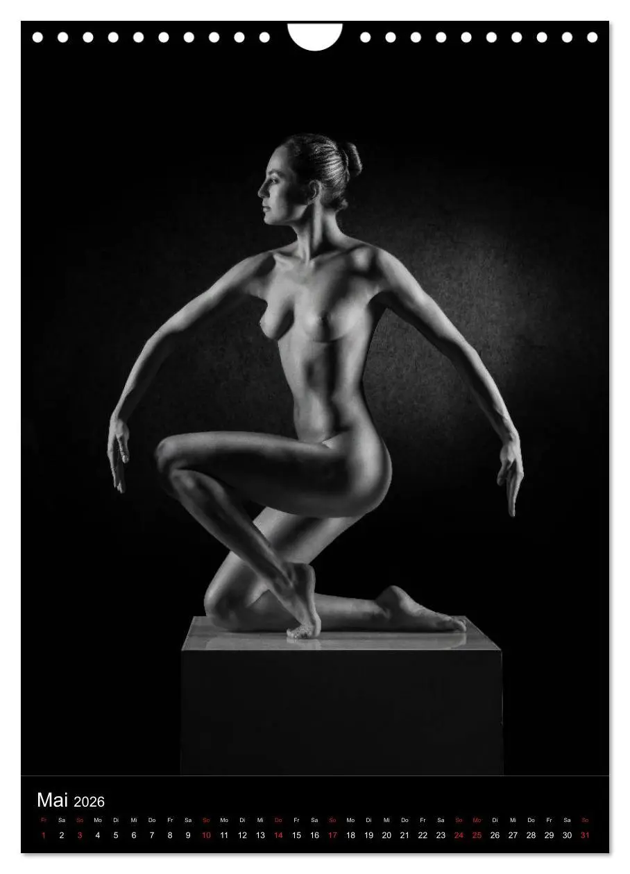 Bild: 9783516397086 | BODY SCULPTURE (Wandkalender 2026 DIN A4 hoch), CALVENDO...