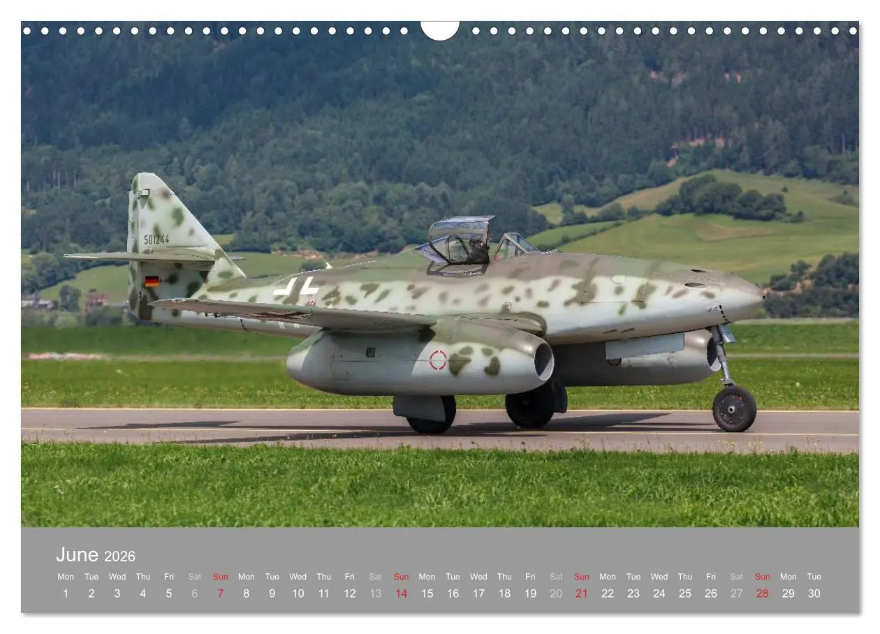 Bild: 9783516578386 | The Flying Legends (Wall Calendar 2026 DIN A3 landscape), CALVENDO...