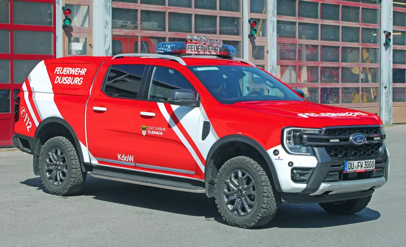 Bild: 9783751611787 | Jahrbuch Feuerwehrfahrzeuge 2026 | Taschenbuch | 160 S. | Deutsch