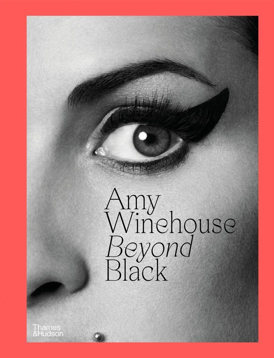 Cover: 9780500024287 | Amy Winehouse: Beyond Black | Naomi Parry | Buch | Gebunden | Englisch