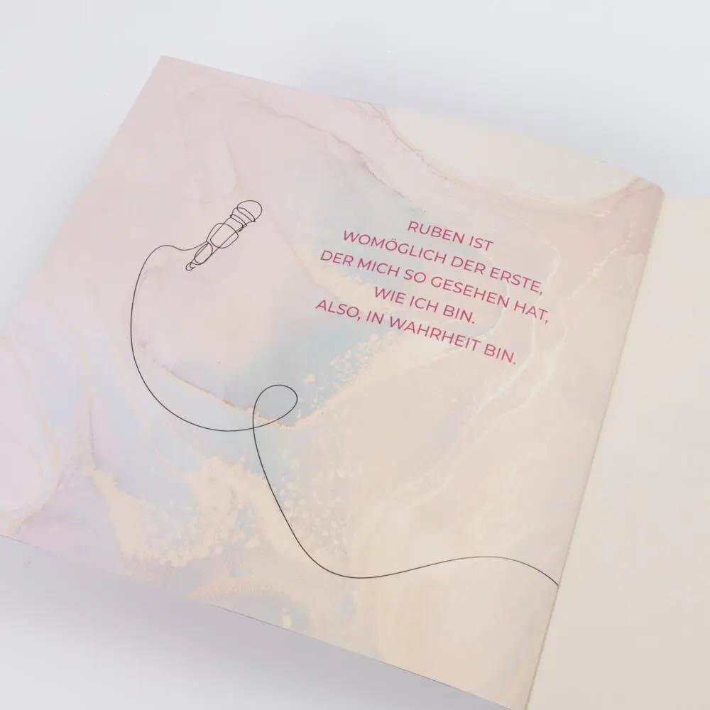 Bild: 9783551584687 | If This Gets Out | Sophie Gonzales (u. a.) | Taschenbuch | 464 S.
