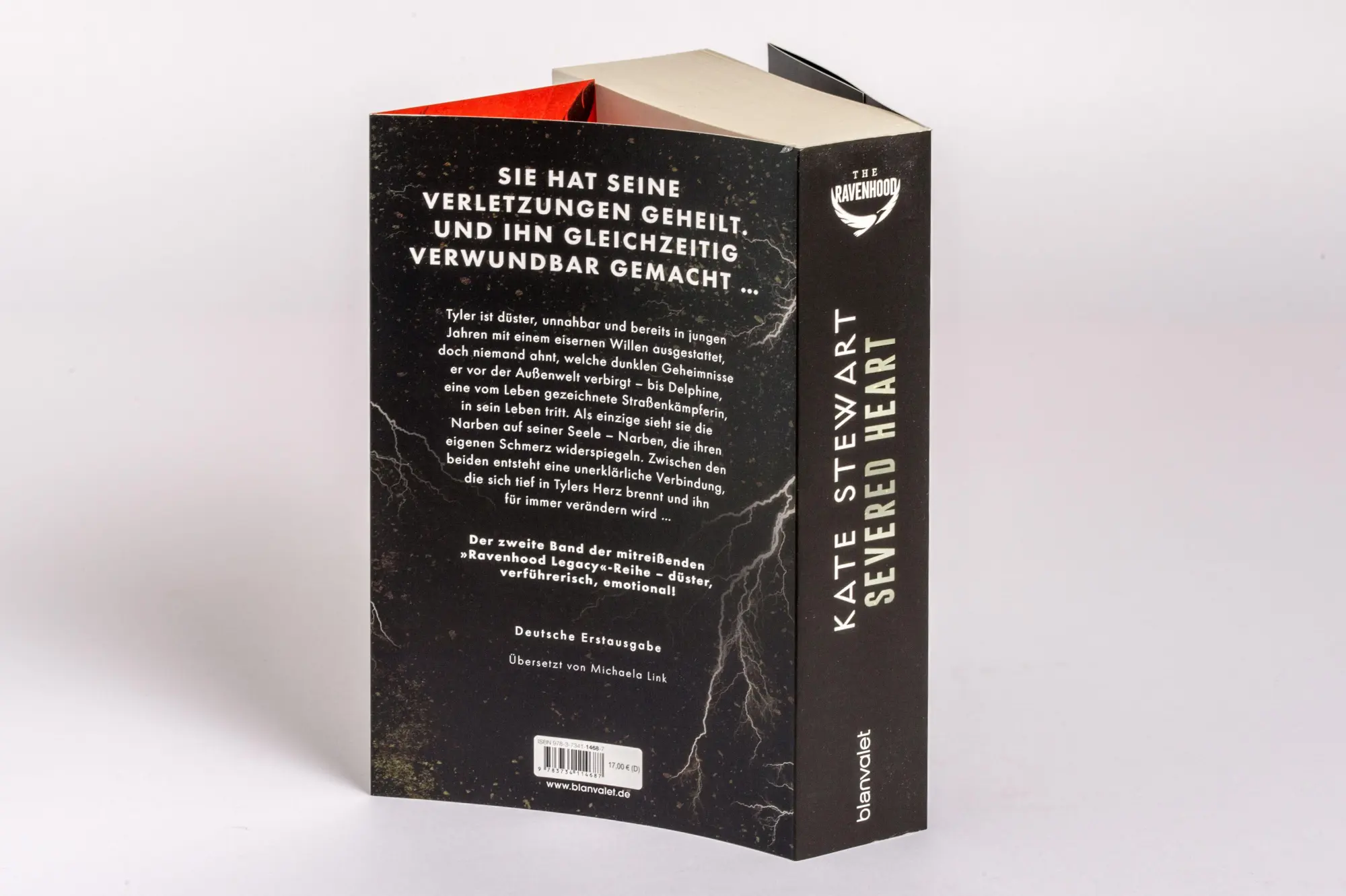 Bild: 9783734114687 | Severed Heart | Kate Stewart | Taschenbuch | Ravenhood Legacy | 912 S.