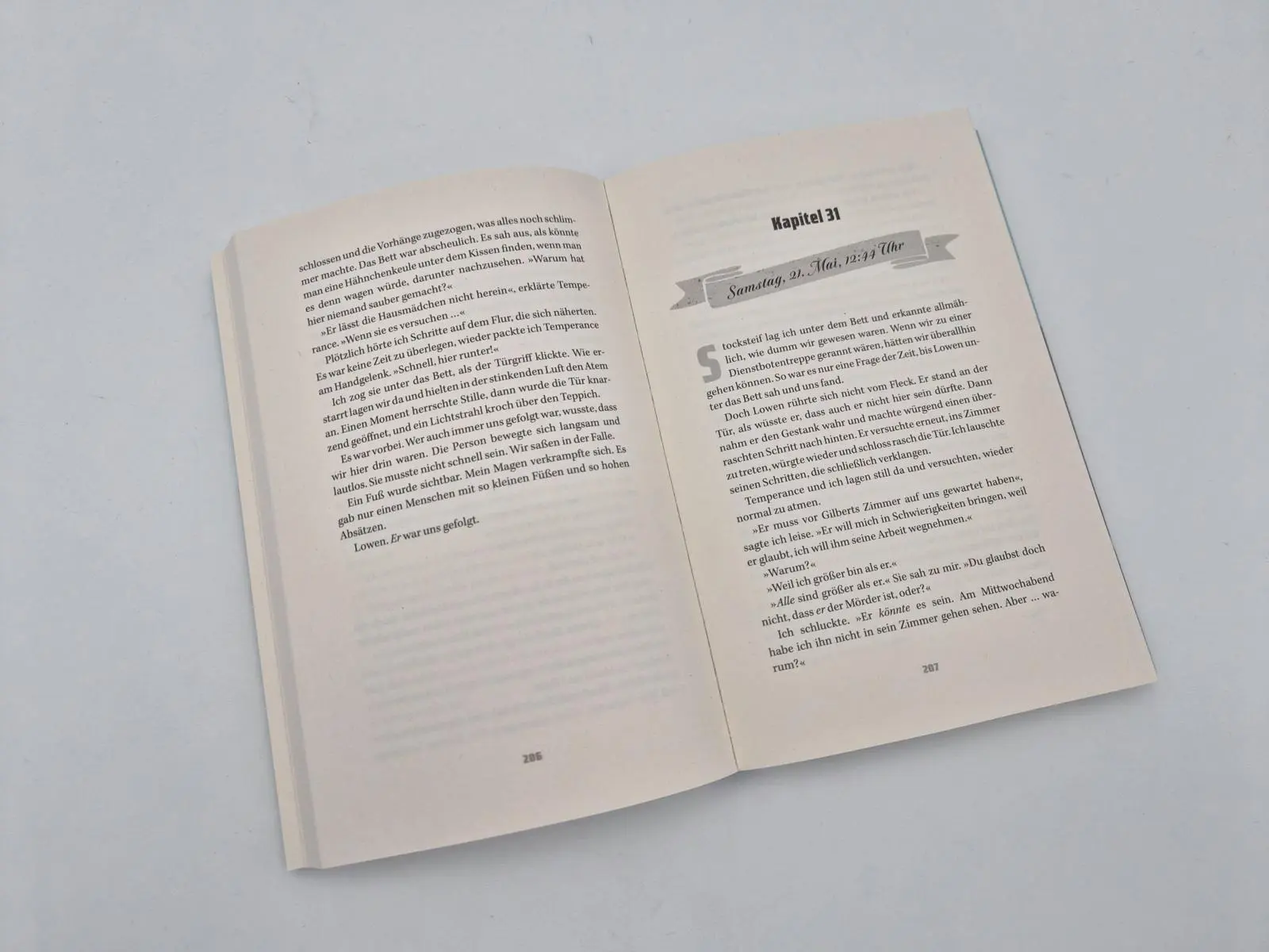 Bild: 9783492066587 | Tee, Tod und die versiegelte Tür | Ross Montgomery | Taschenbuch