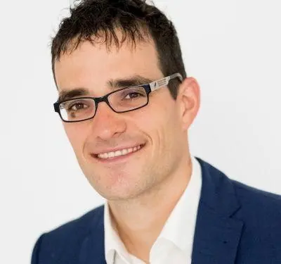 Autor: 9783347416987 | Finanzausdauer - Spielerisch mit Hilfe von Bildern und Zitaten...