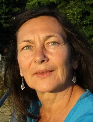 Autor: 9783347966987 | Geh in Deine Kraft, Schwester ! Hinführung zu Deiner Inneren Größe
