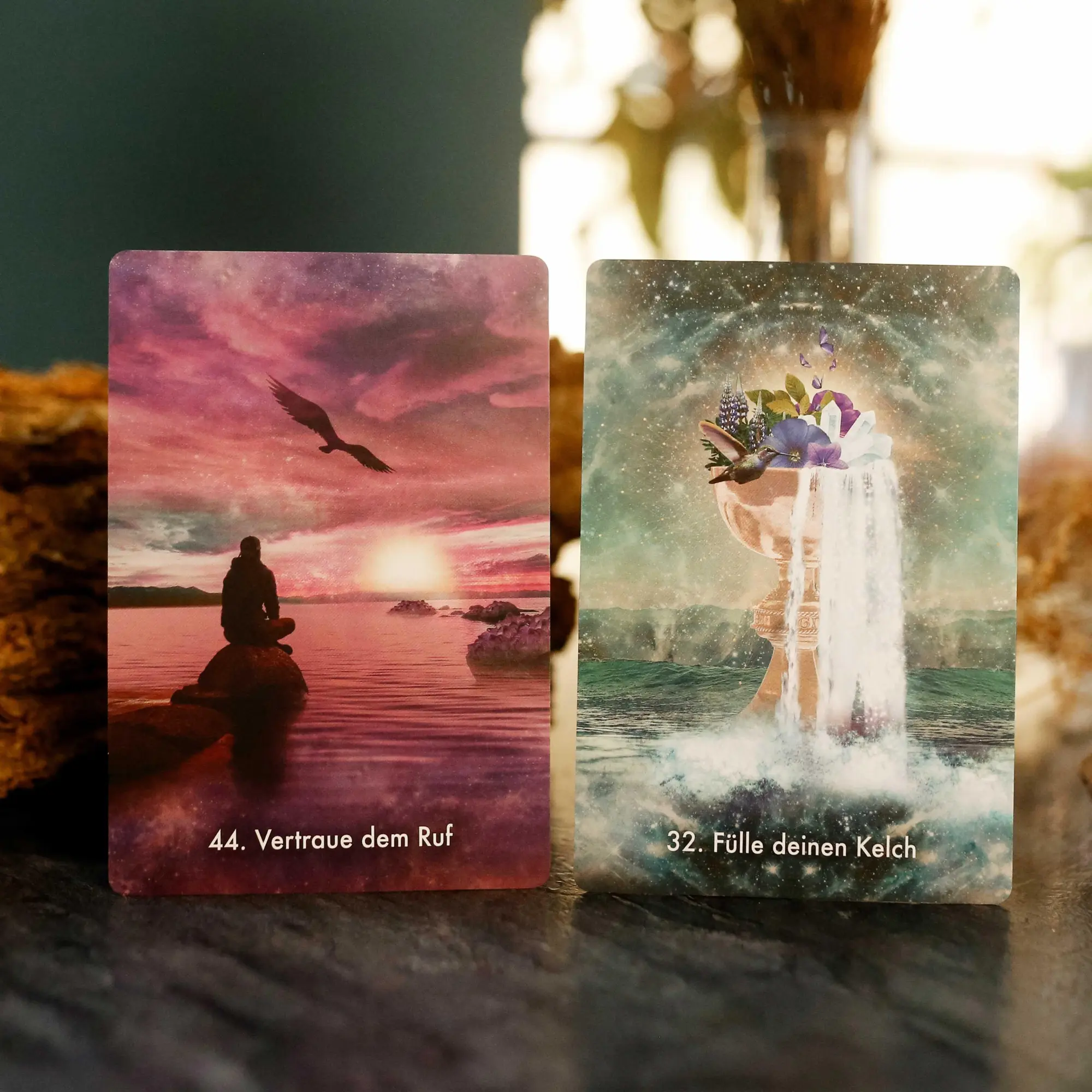 Bild: 9783868268287 | Intuitive Whispers Orakel - 44 Karten mit Booklet - Inspirationskarten
