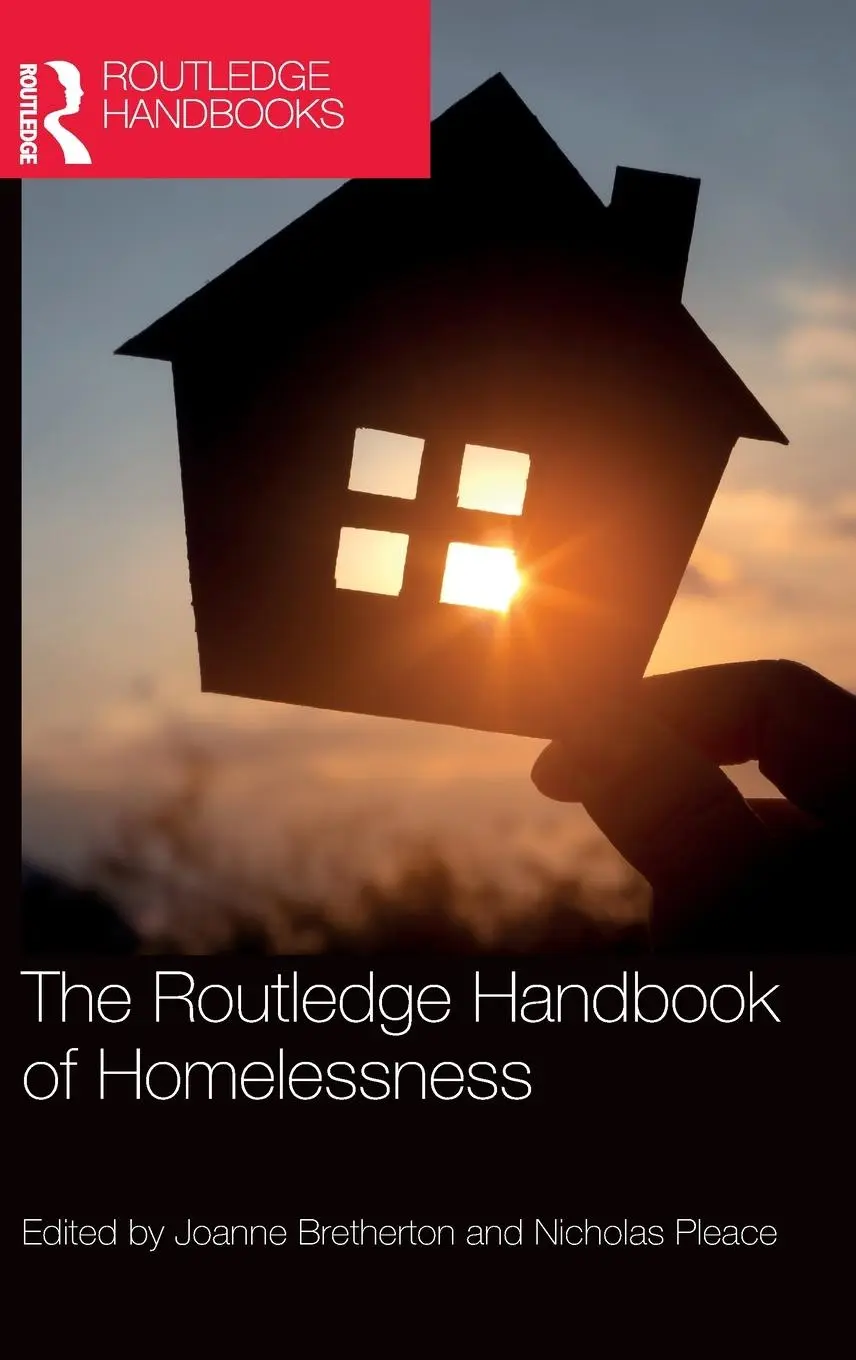 Cover: 9781032459387 | The Routledge Handbook of Homelessness | Joanne Bretherton (u. a.)
