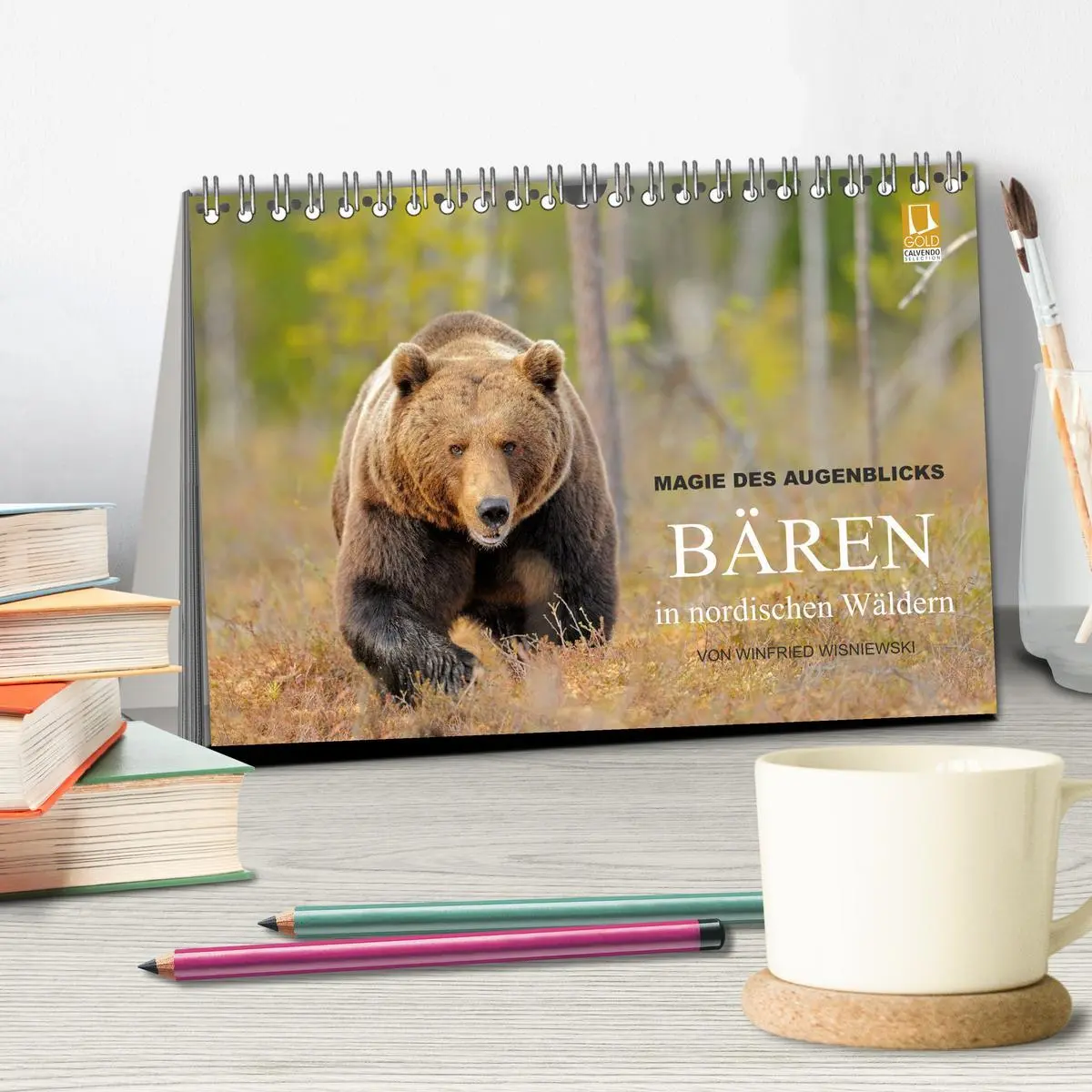 Bild: 9783516150988 | Magie des Augenblicks - Bären in nordischen Wäldern (Tischkalender...