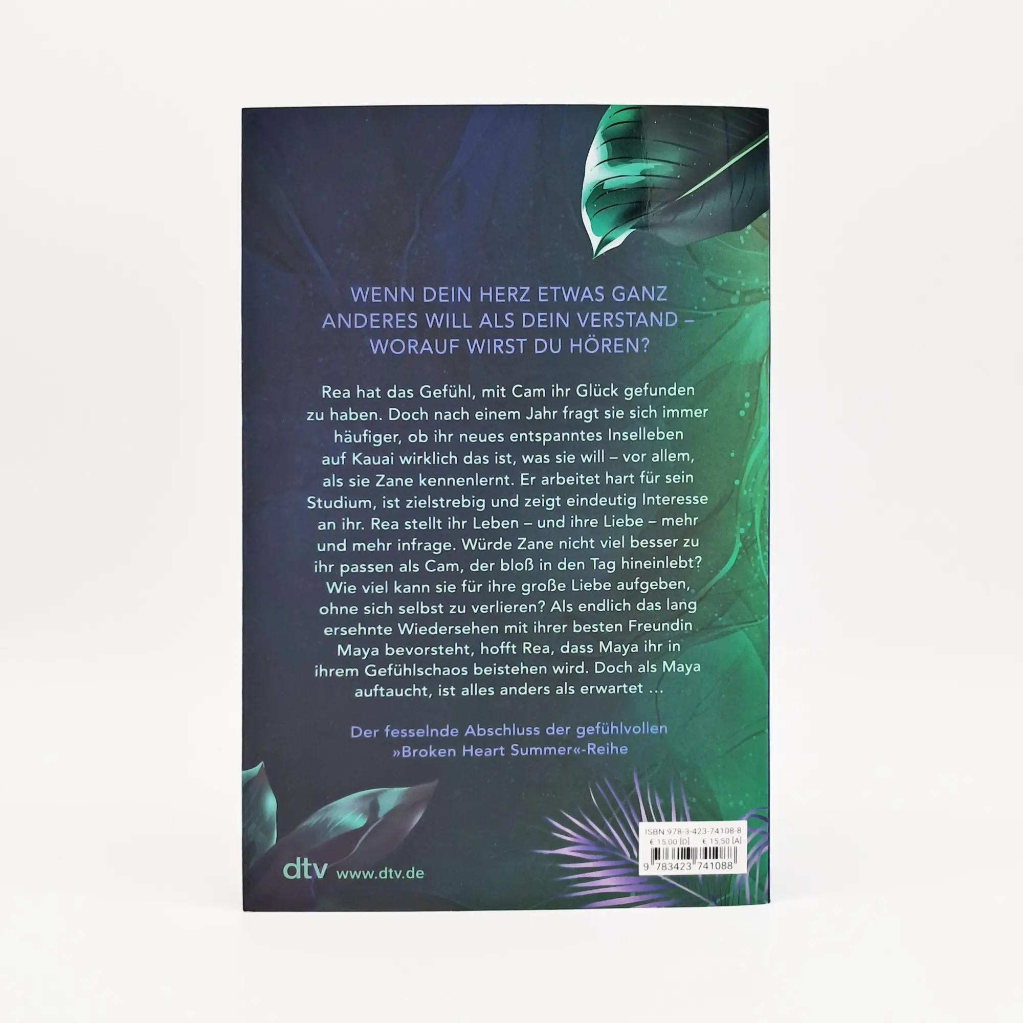 Bild: 9783423741088 | Deep Blue Nights- Broken Heart Summer | Tonia Krüger | Taschenbuch