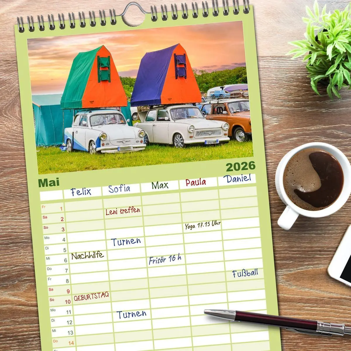 Bild: 9783516503388 | Familienplaner 2026 - Trabi-Kult mit 5 Spalten (Wandkalender, 21 x...