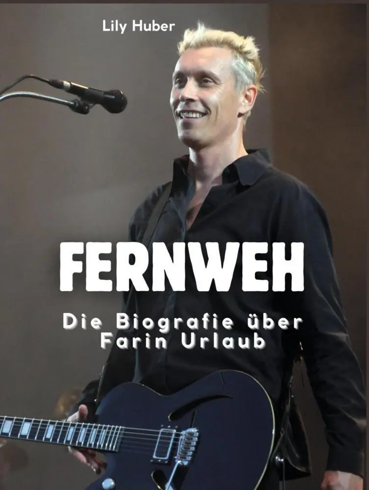 Cover: 9783695303588 | Fernweh | Die Biografie über Farin Urlaub. Komplett in Farbe | Huber