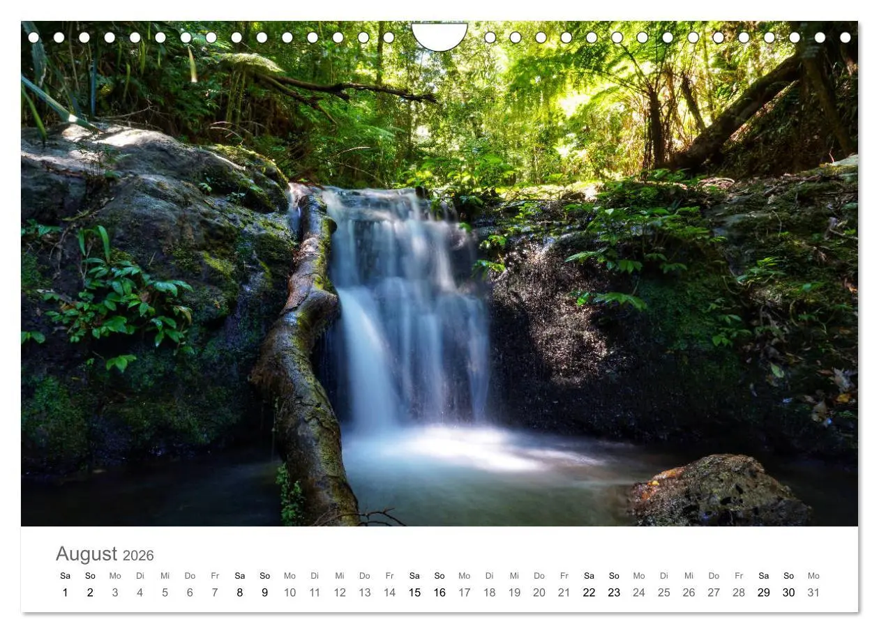 Bild: 9783457804988 | Wasserfälle - die schönsten Wasserfälle der Welt (Wandkalender 2026...