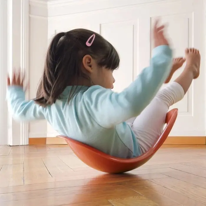 Bild: 7640153435088 | MOLUK - Bilibo Balance- und Spielschale terracotta | 2025 | MOLUK