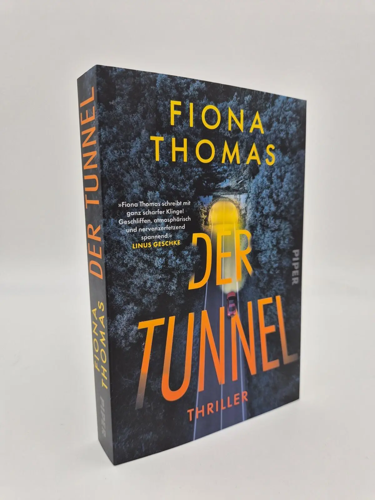Bild: 9783492066488 | Der Tunnel | Fiona Thomas | Taschenbuch | 320 S. | Deutsch | 2026