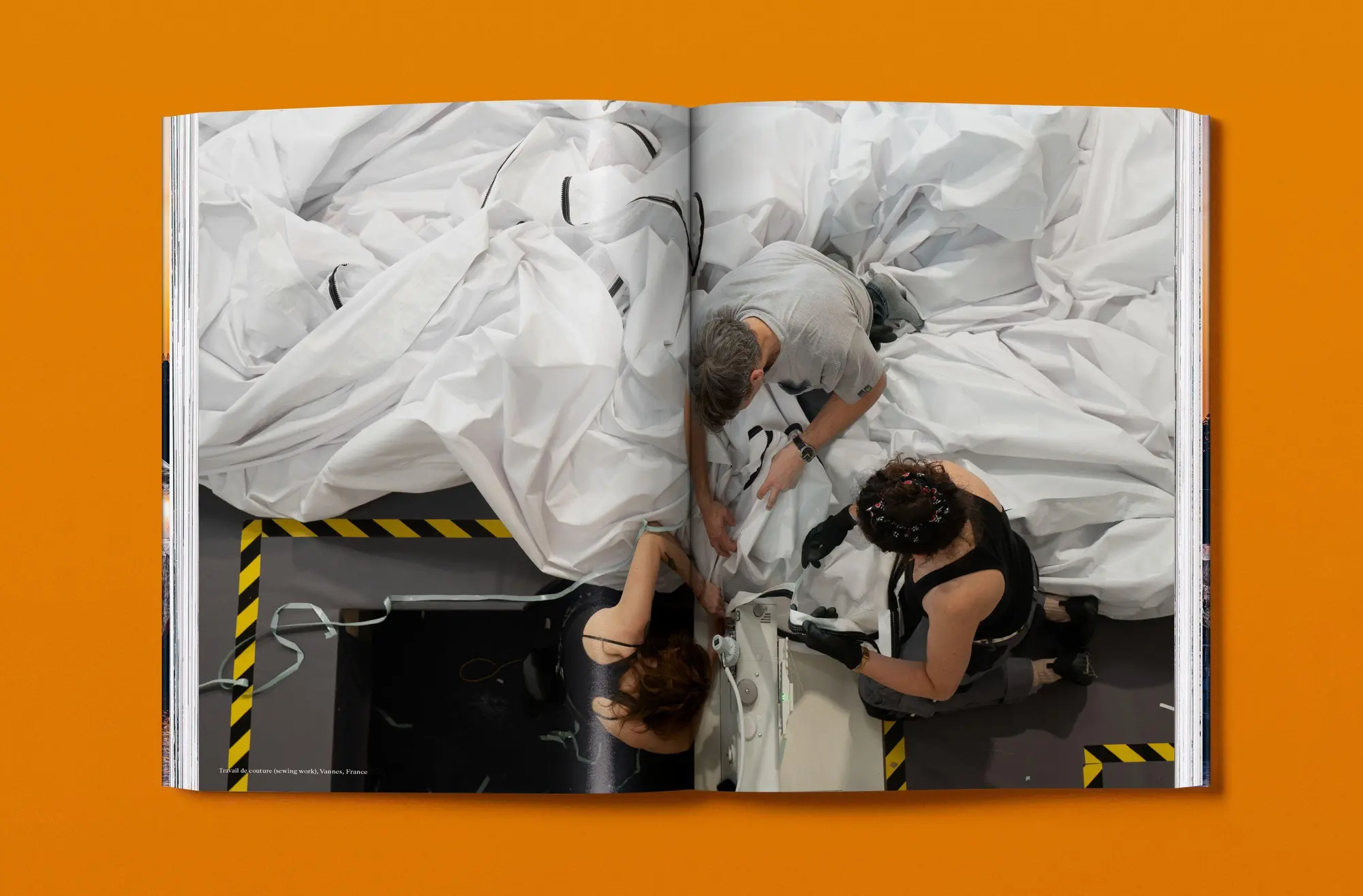 Bild: 9783754407288 | JR | La Caverne du Pont Neuf | Hans Ulrich Obrist | Taschenbuch | 2026
