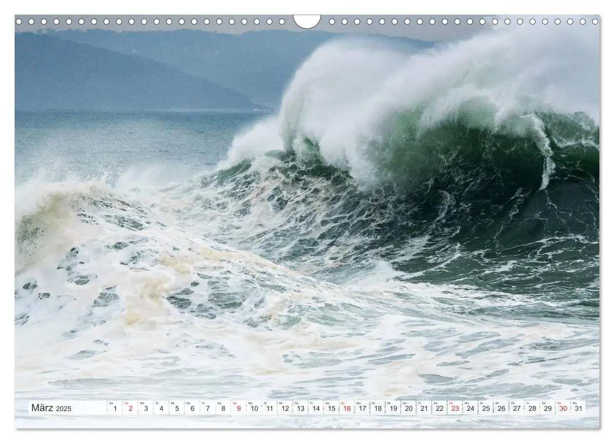 Bild: 9783435158188 | WASSERBERGE - Die Riesenwellen von Nazaré (Wandkalender 2025 DIN A3...