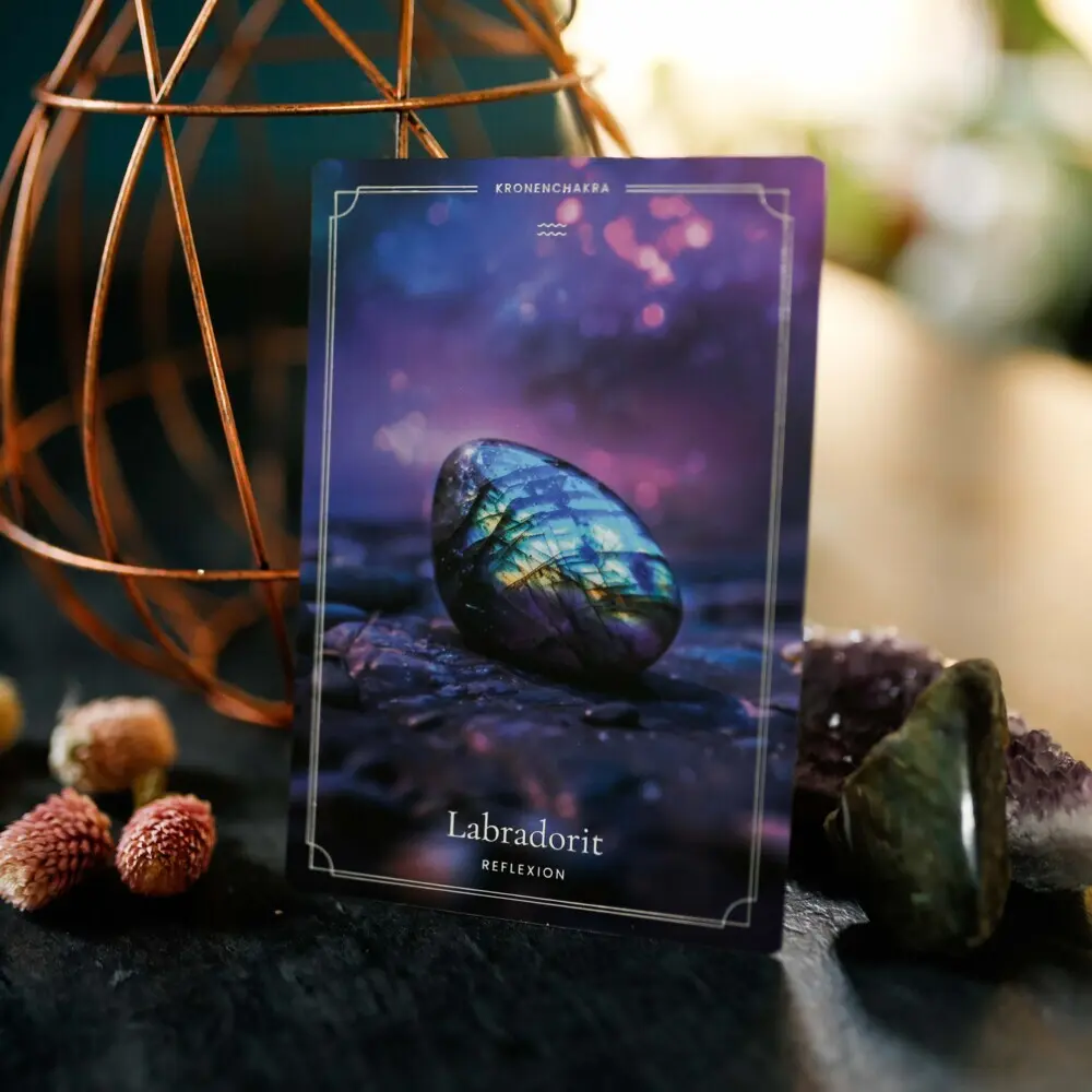 Bild: 9783868268188 | Crystal Healing Cards - 44 Karten mit Botschaften und Anleitung...