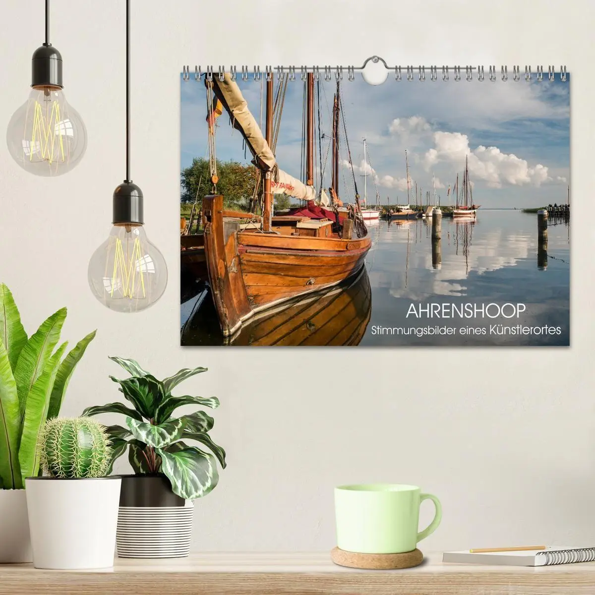 Bild: 9783569698888 | Ahrenshoop - Stimmungsbilder eines Künstlerortes (Wandkalender 2027...