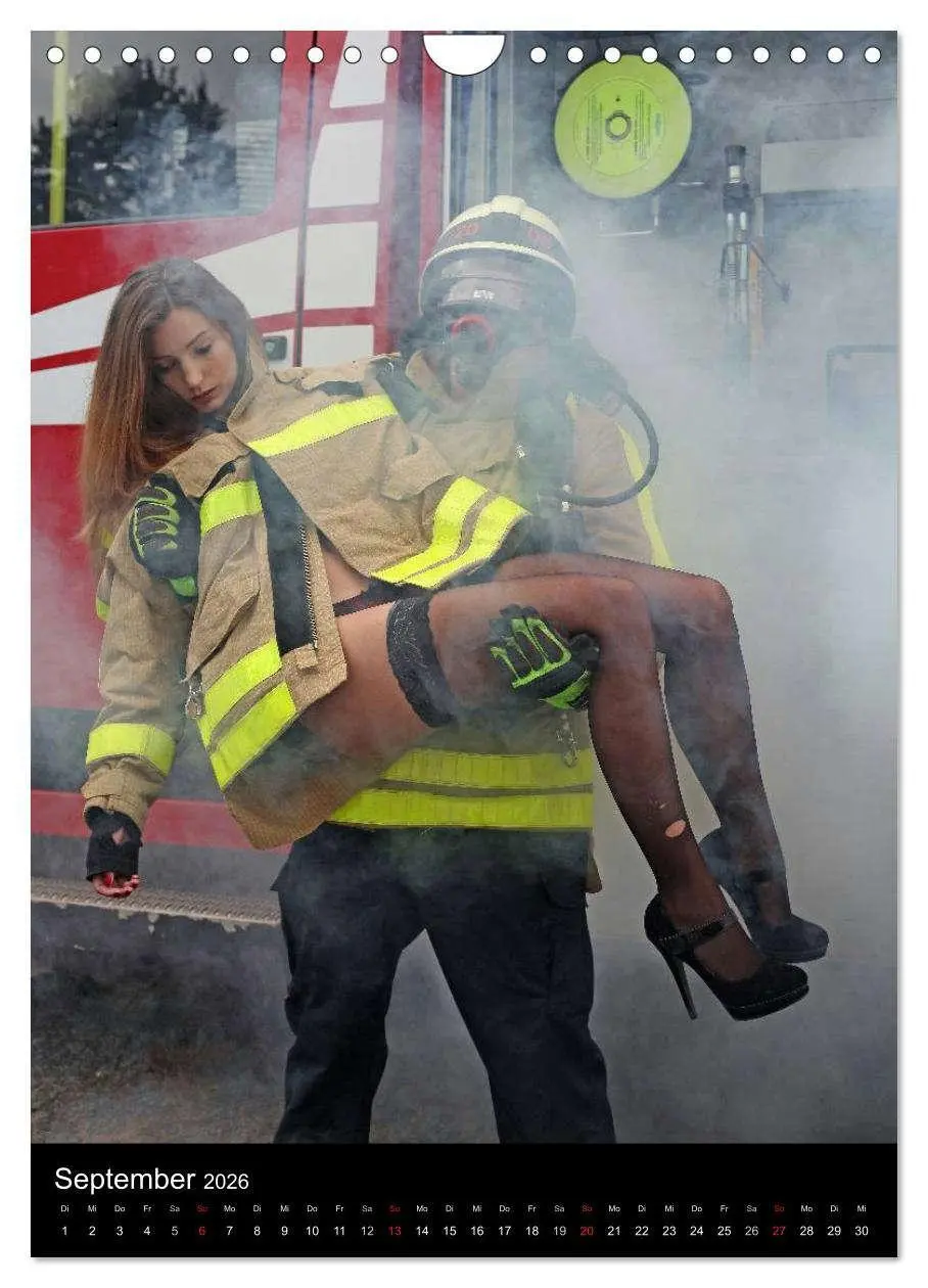 Bild: 9783516480689 | Feuerwehrkalender - Erotische Fotografien von Thomas Siepmann...