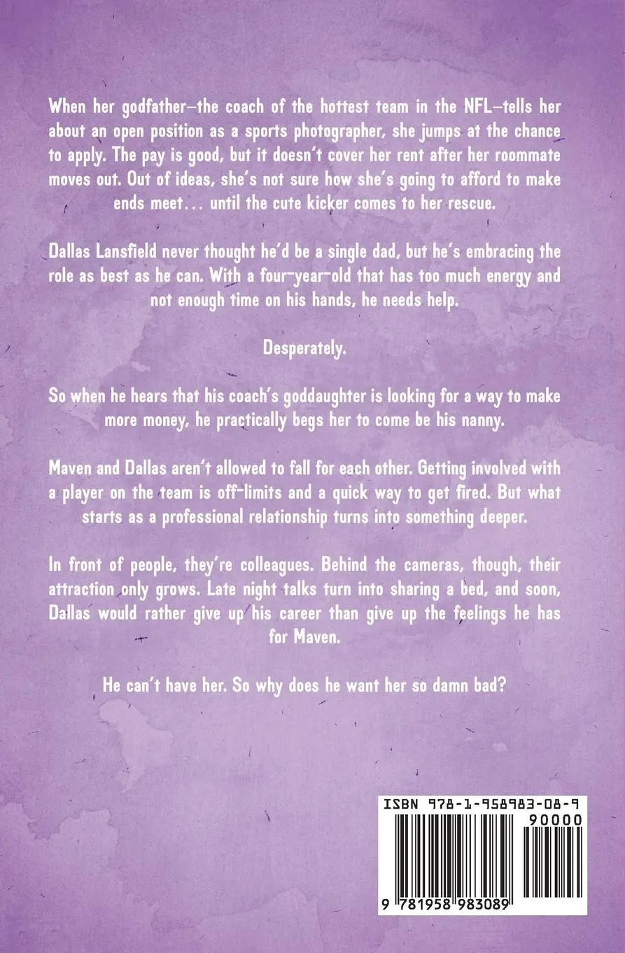 Rückseite: 9781958983089 | Behind the Camera | Chelsea Curto | Taschenbuch | Englisch | 2024