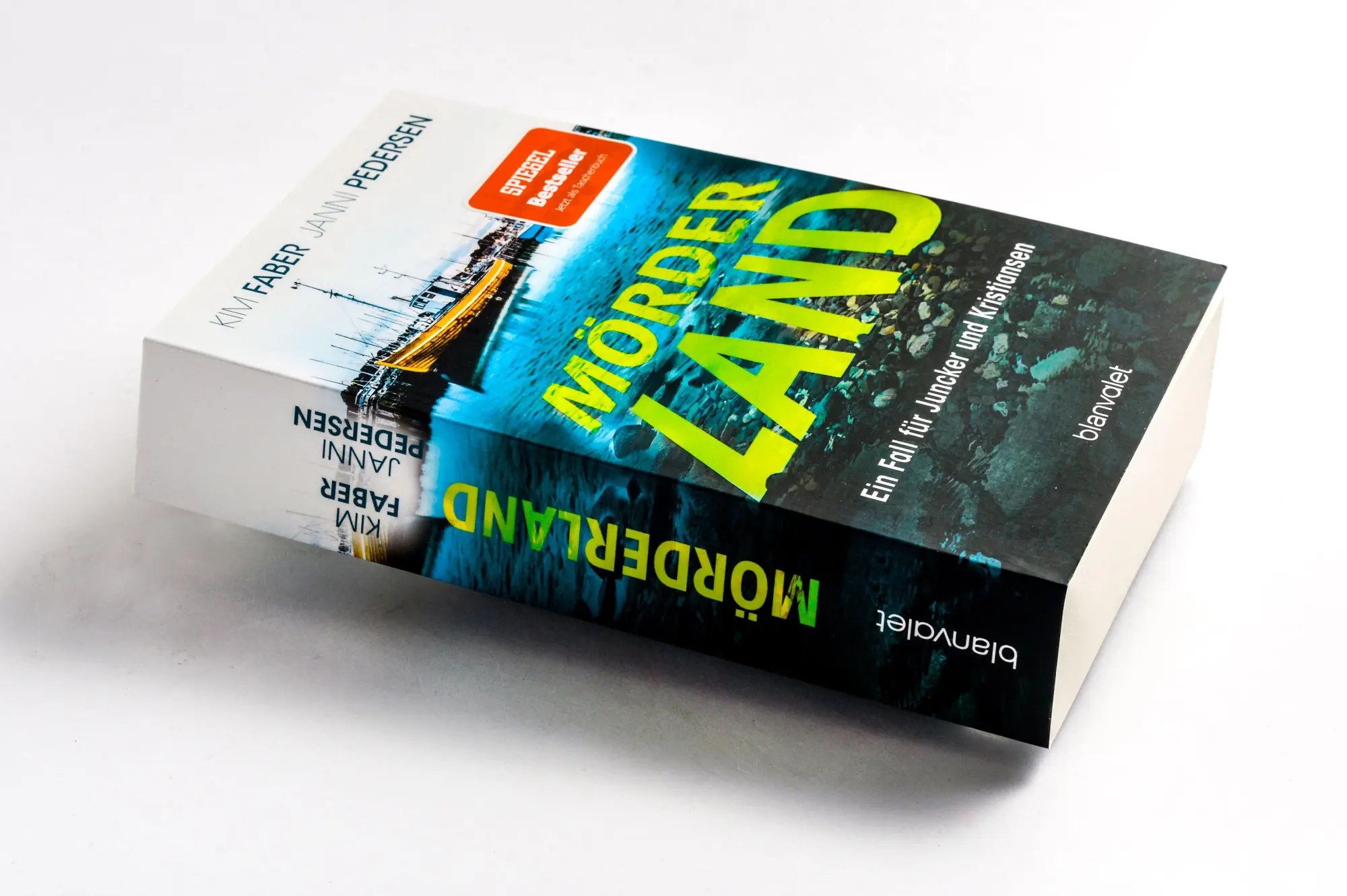 Bild: 9783734114489 | Mörderland | Ein Fall für Juncker und Kristiansen | Kim Faber (u. a.)