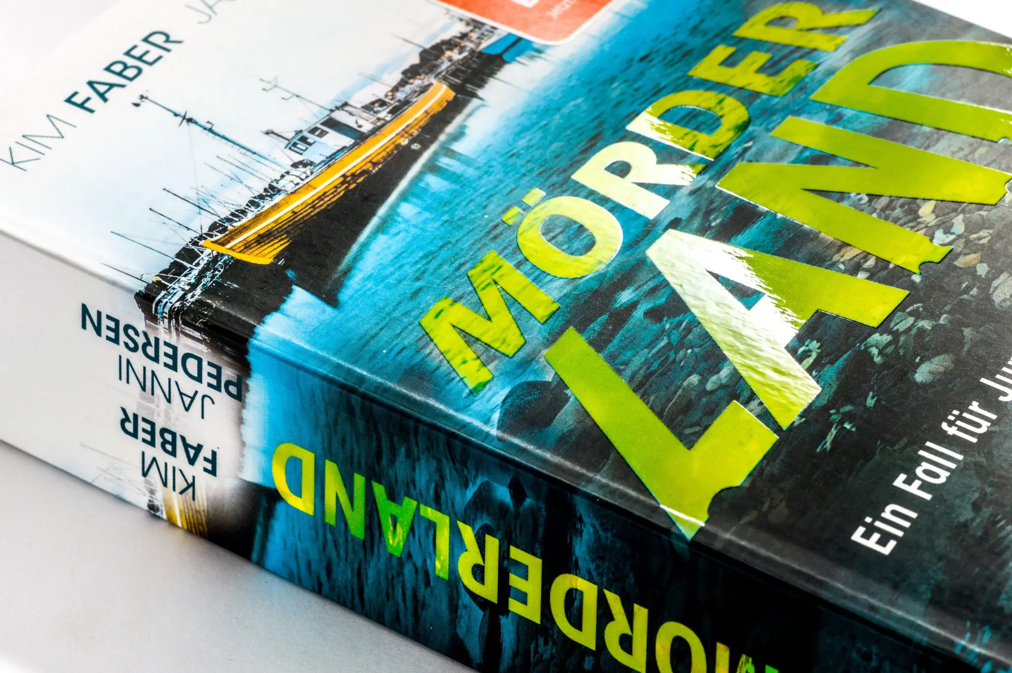 Bild: 9783734114489 | Mörderland | Ein Fall für Juncker und Kristiansen | Kim Faber (u. a.)