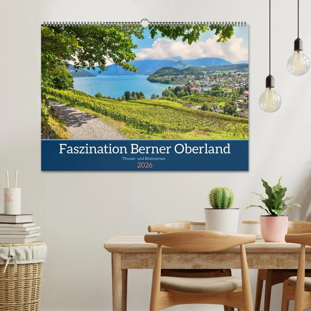Bild: 9783457284889 | Faszination Berner Oberland - Thuner- und Brienzersee (Wandkalender...