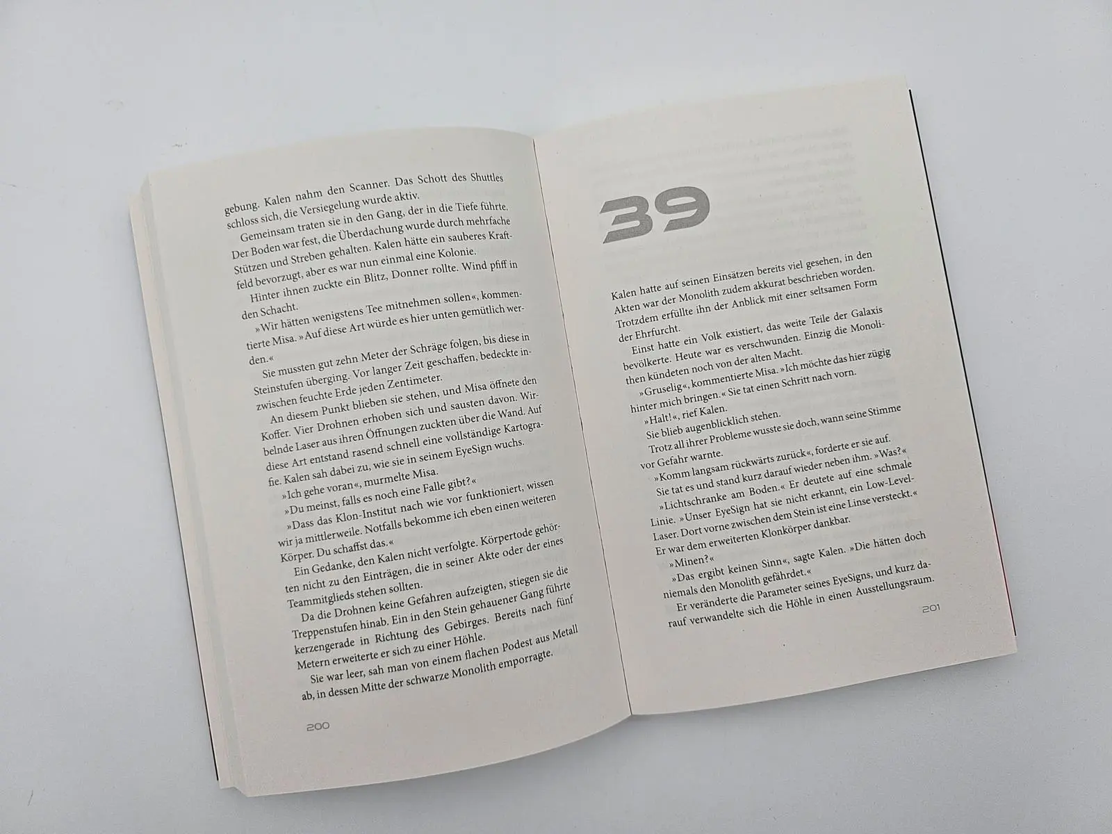 Bild: 9783492706889 | Interspace Legacy | Andreas Suchanek | Taschenbuch | 368 S. | Deutsch