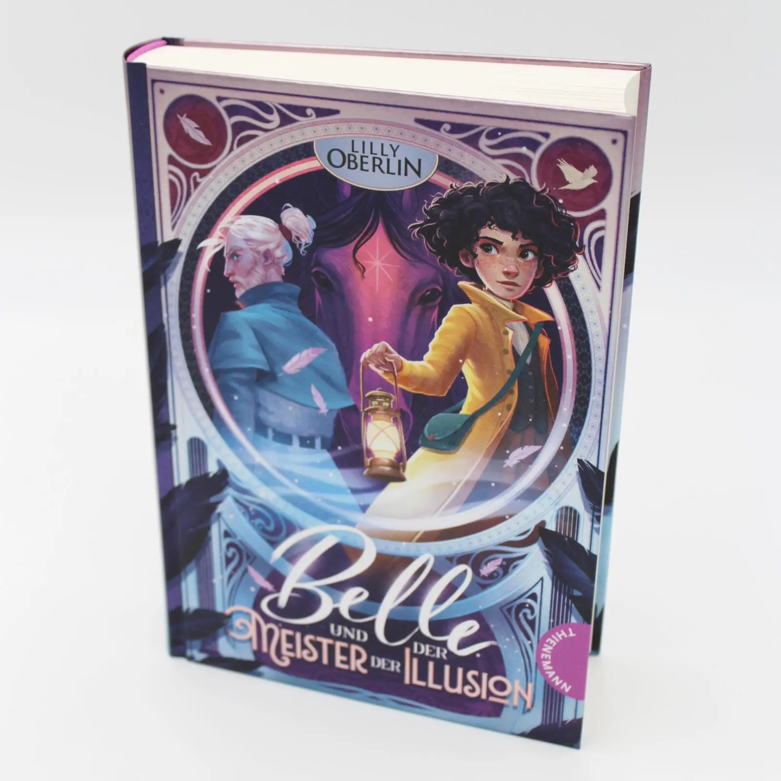 Bild: 9783522186889 | Belle und der Meister der Illusion | Lilly Oberlin | Buch | 320 S.