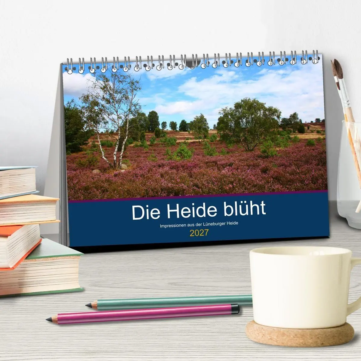 Bild: 9783569847989 | Die Heide blüht (Tischkalender 2027 DIN A5 quer), CALVENDO...