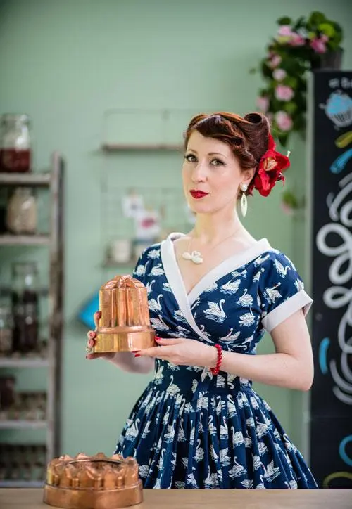 Autor: 9781911358589 | The National Trust Book of Puddings: 50 Irresistibly Nostalgic...