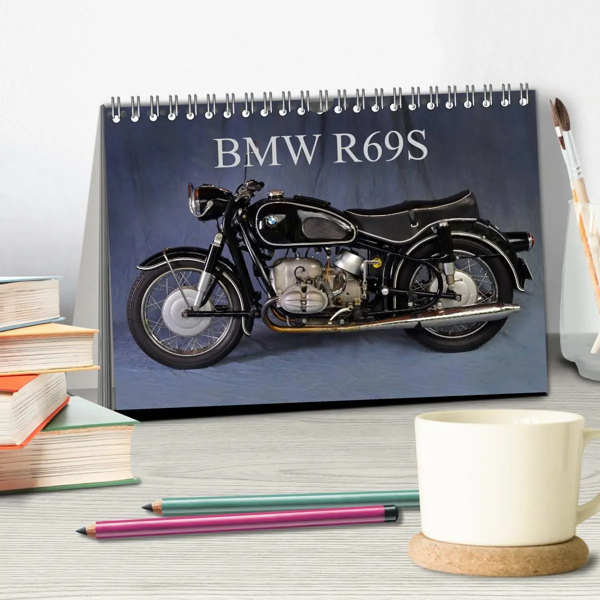 Bild: 9783516128789 | BMW R69S (Tischkalender 2026 DIN A5 quer), CALVENDO Monatskalender