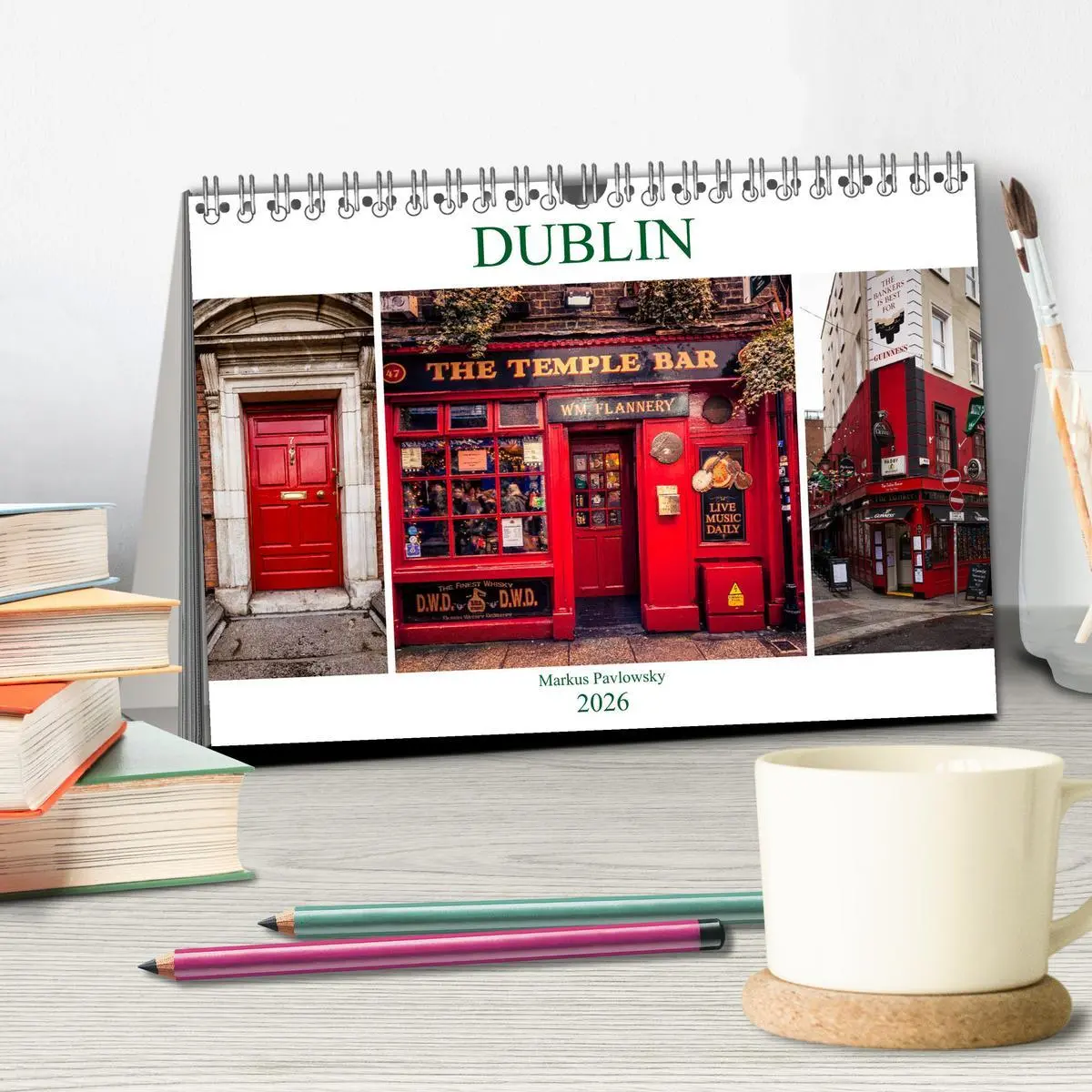 Bild: 9783457879689 | Dublin (Tischkalender 2026 DIN A5 quer), CALVENDO Monatskalender